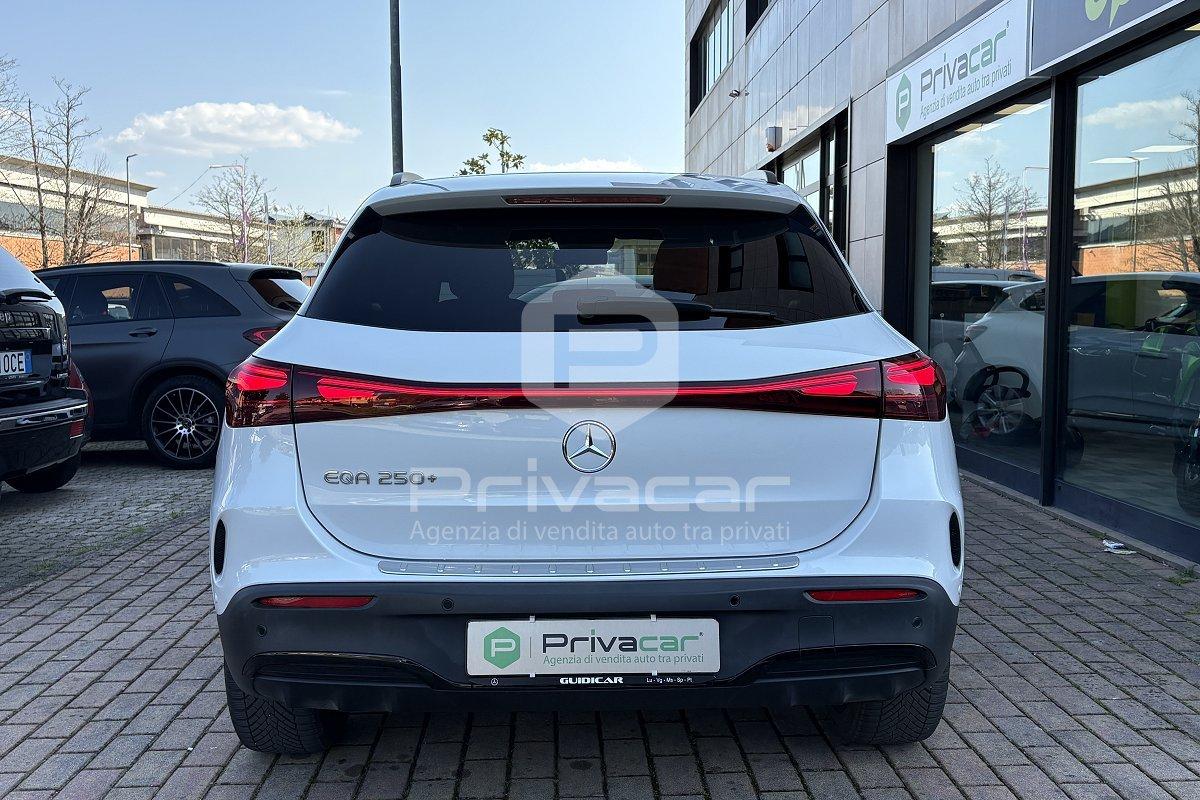 MERCEDES EQA 250+ AMG Line Advanced Plus