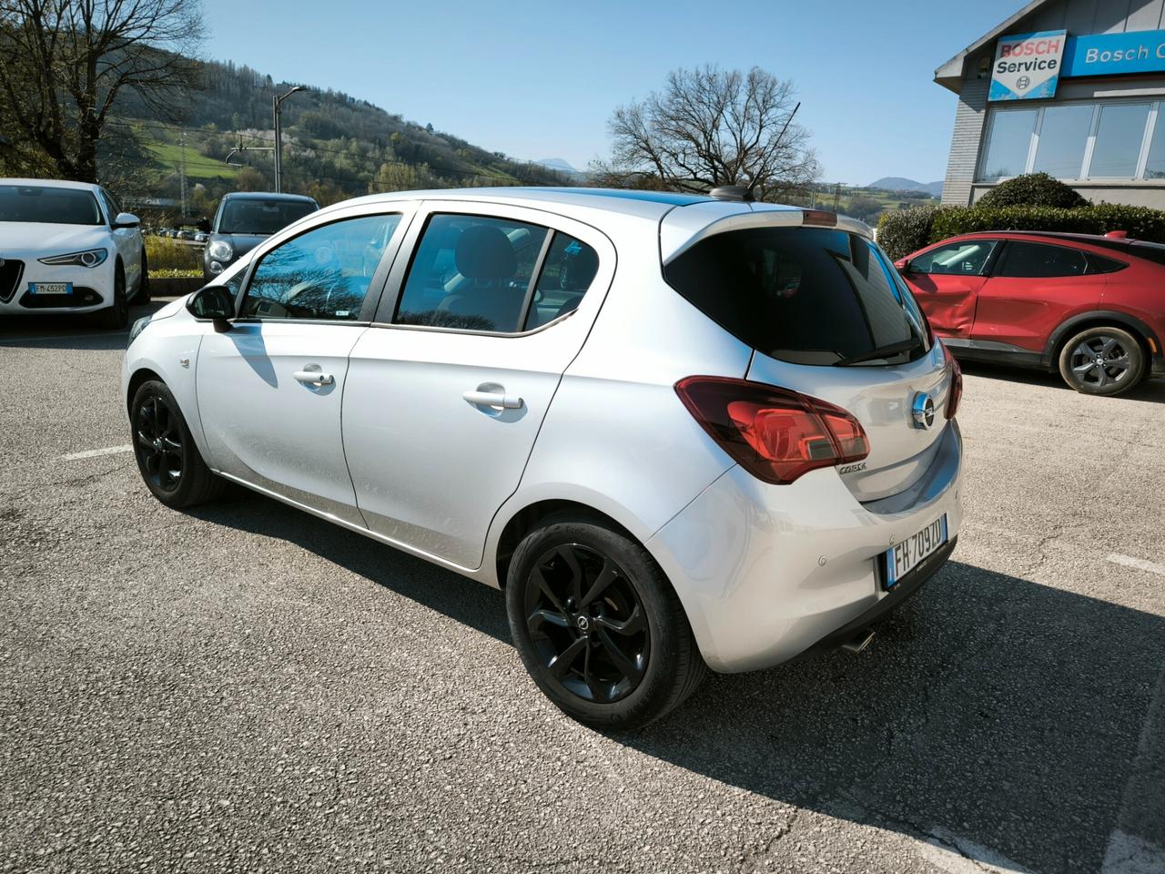 Opel Corsa 1.4 90CV GPL Tech 5 porte b-Color