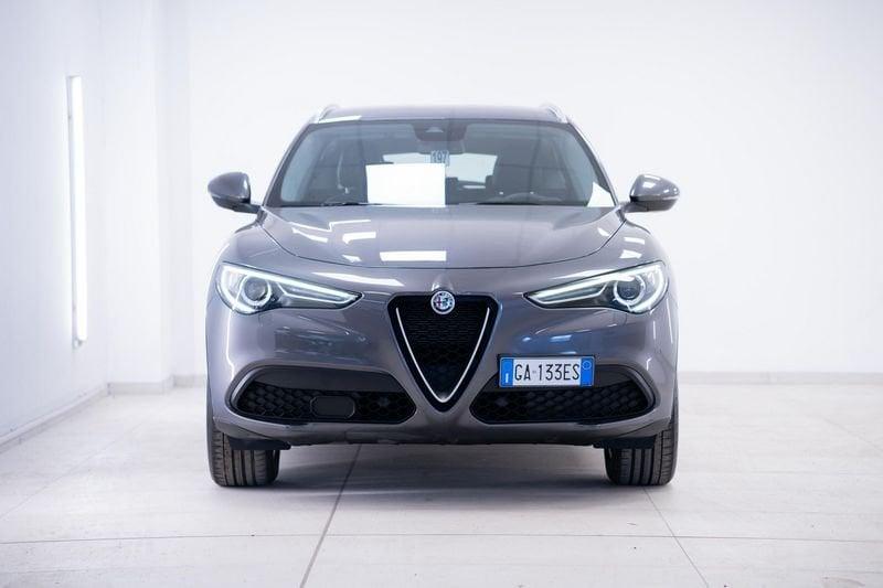 Alfa Romeo Stelvio 2.2 T Executive Q4 210CV