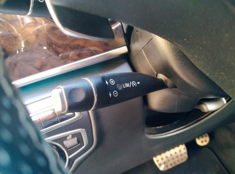 Mercedes-benz V 250 d Automatic 4Matic Premium Long