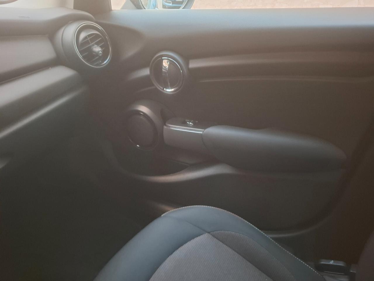 MINI One - 1.5 D Business Navi