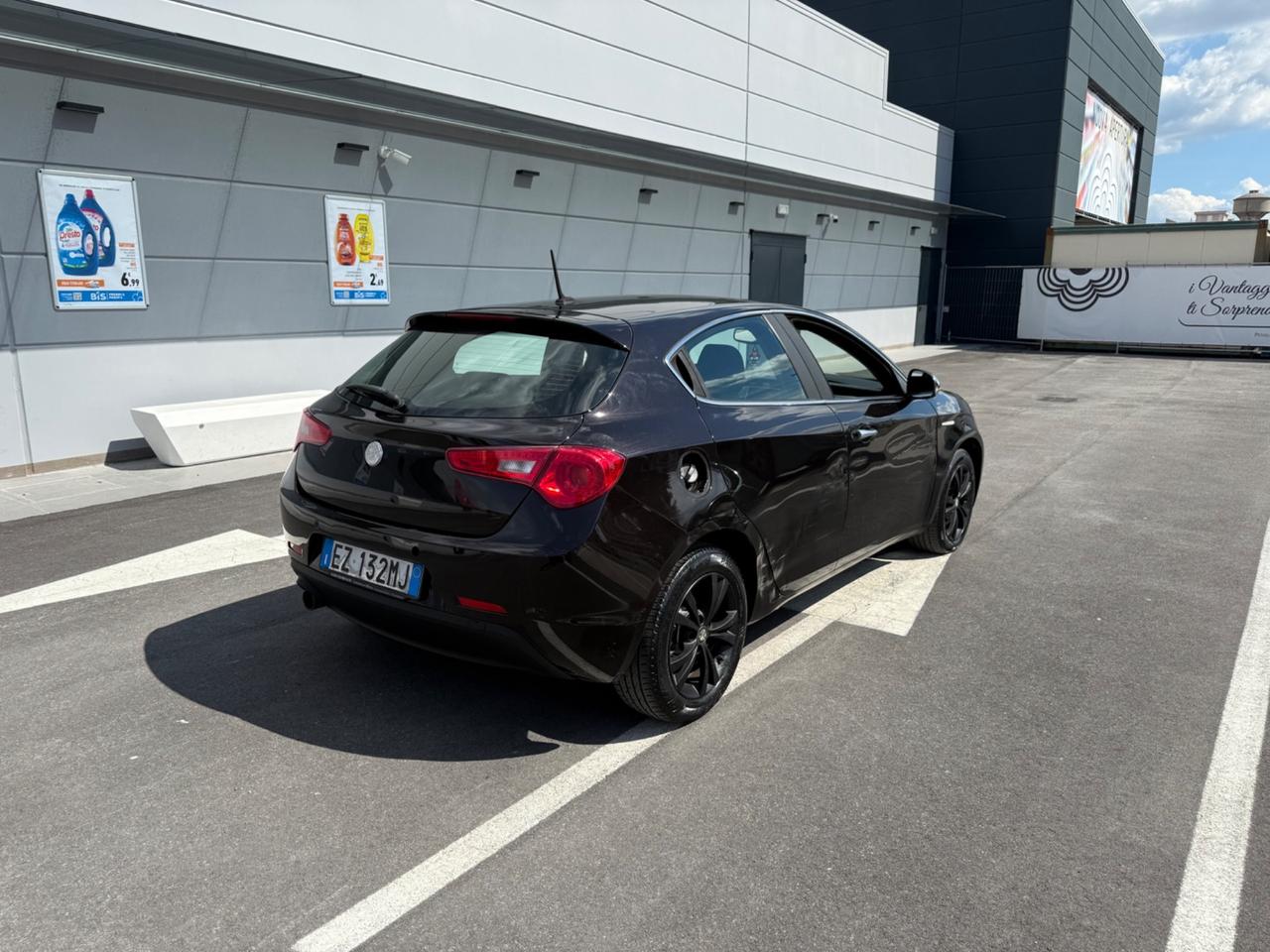Alfa Romeo Giulietta 1.6 JTDm-2 105 CV Distinctive