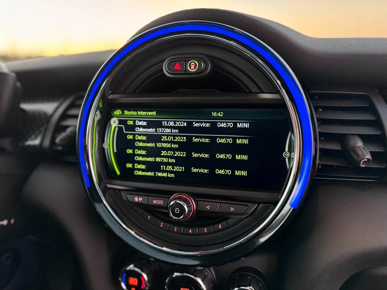 Mini Cooper SD 5 porte Tetto*Auto*Led