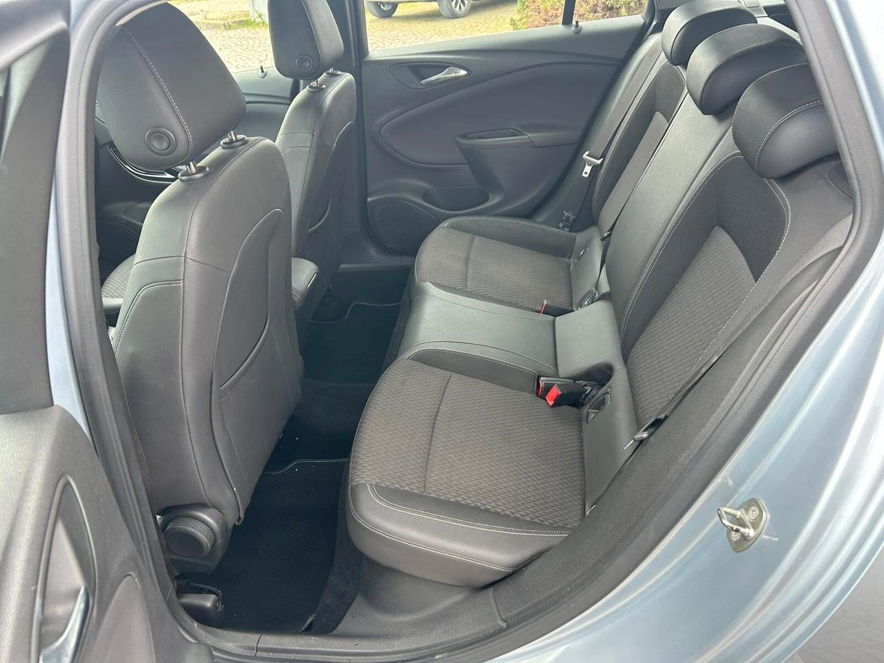 Opel Astra 1.6 CDTi 110CV Station Wagon