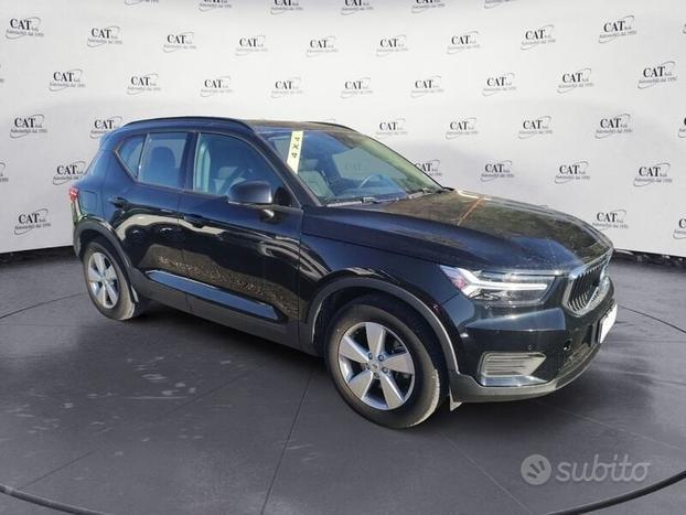 Volvo XC40 D4 AWD Geartronic Momentum