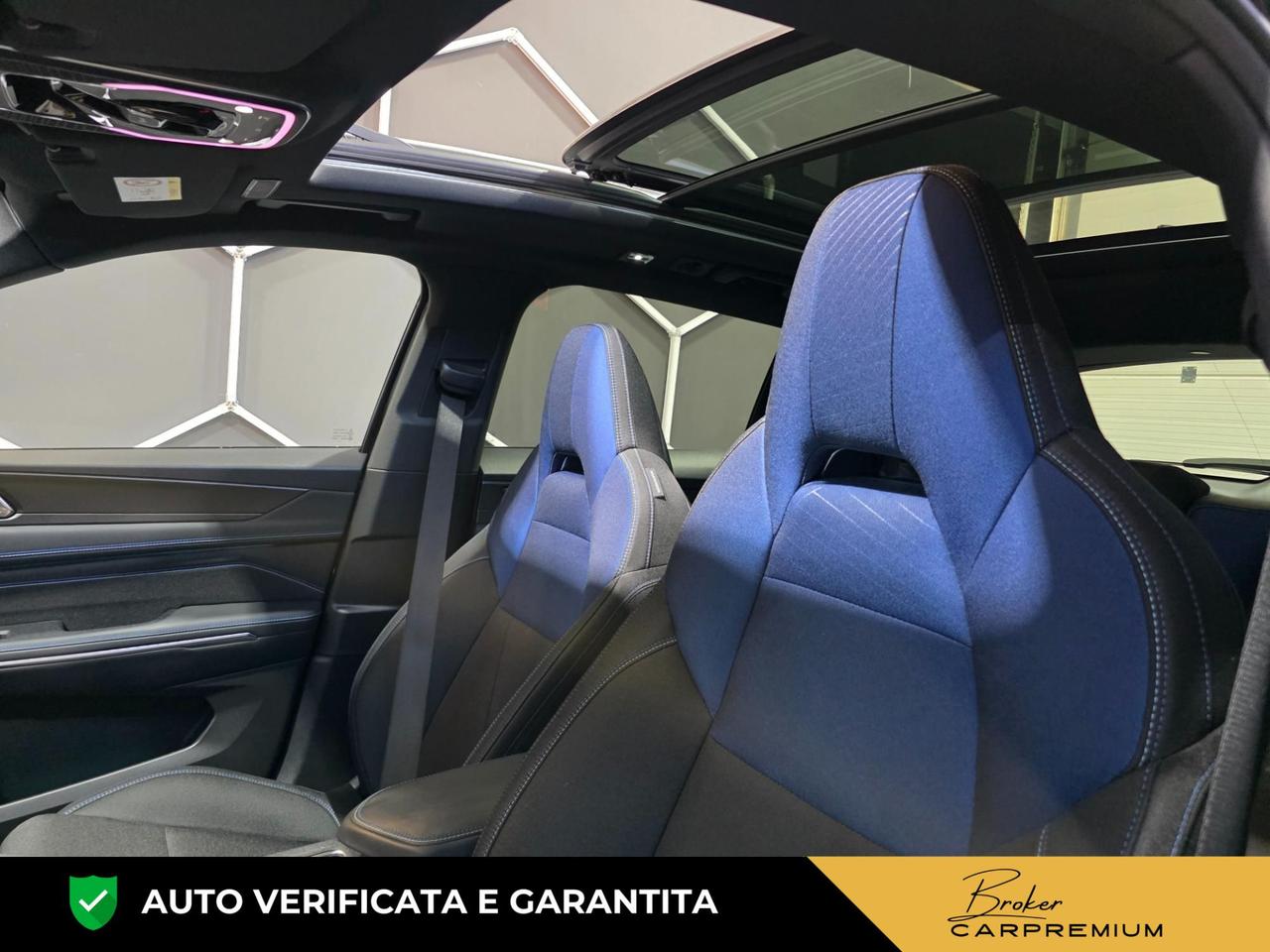 Lynk & Co 01 1.5 td phev auto