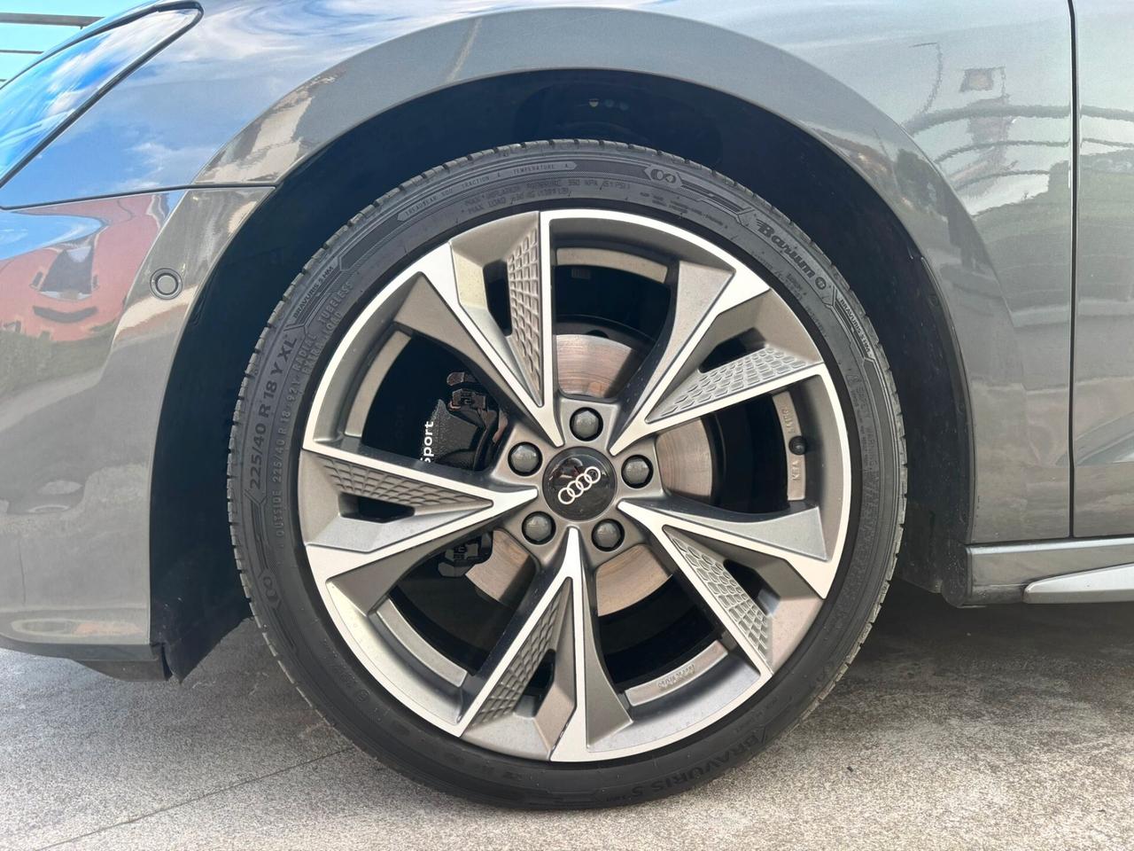 Audi A3 SPB 30 TDI S line edition
