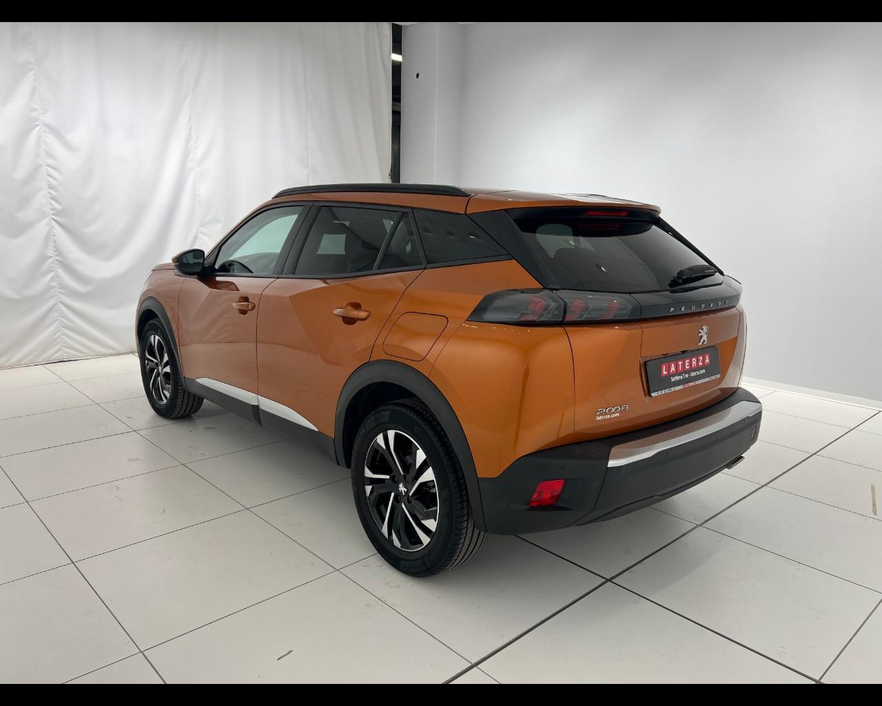 PEUGEOT 2008 1.5 bluehdi Allure Navi Pack s&s 130cv eat8