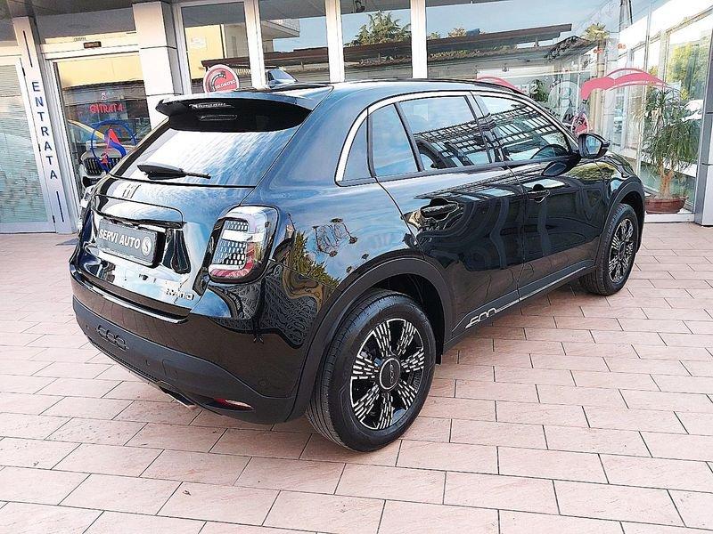 FIAT 600 600 1.2 hybrid Business 145cv auto