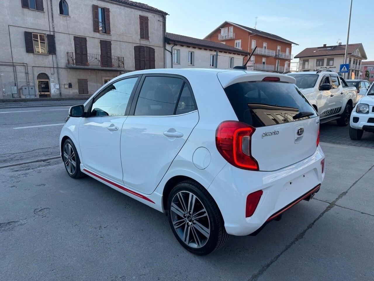 Kia Picanto 1.2 12V 5 porte GT Line