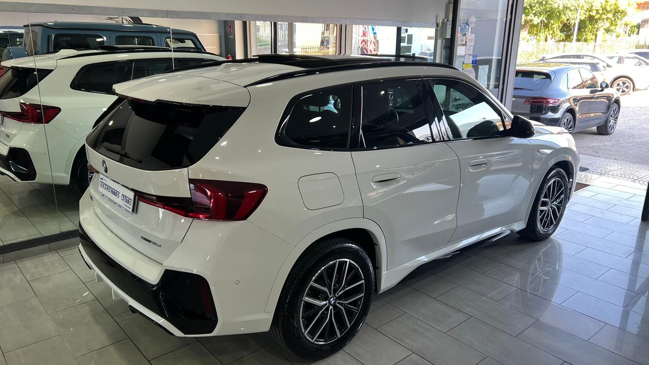 BMW X1 M SPORT TETTO UFF ITALIA