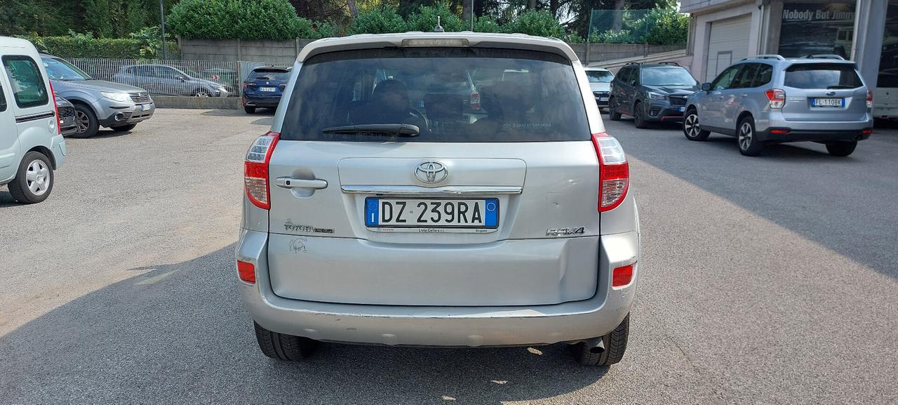 Toyota RAV 4 RAV4 Crossover 2.2 D-4D 150 CV DPF Luxury