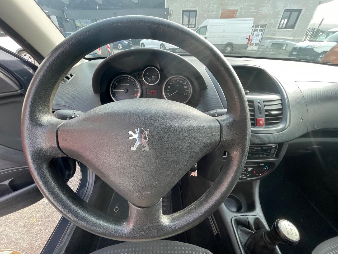 Peugeot 206 Plus 1.1 60CV 5p. ONE Line