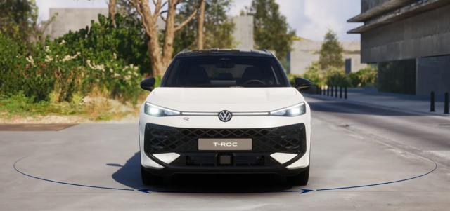 VOLKSWAGEN T-Roc 1.5 eTSI ACT 150 CV DSG R-Line