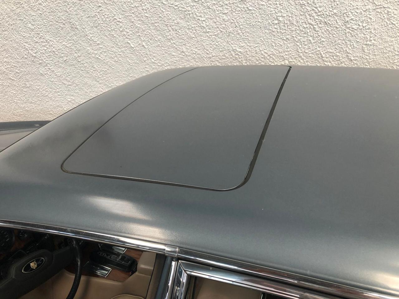 Jaguar Sovereign 4.2
