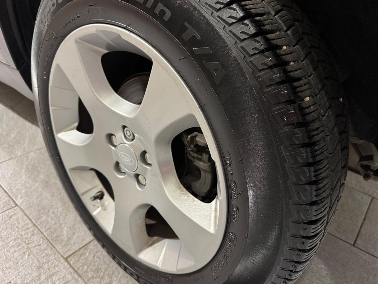 Land Rover Discovery Sport 2.0 TD4 150 CV SE