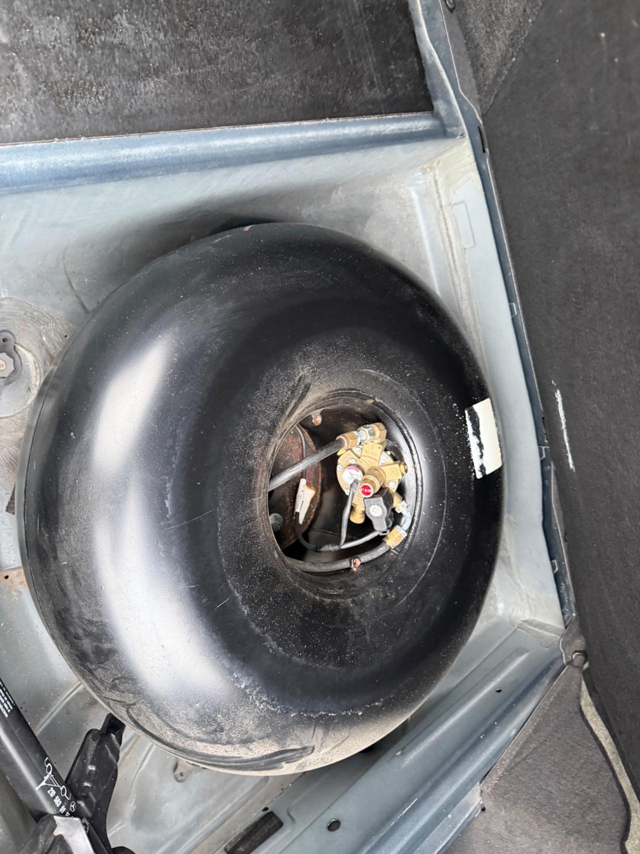 MERCEDES E200 KOMPRESOR BENZINA-GPL 92.000KM STORICO