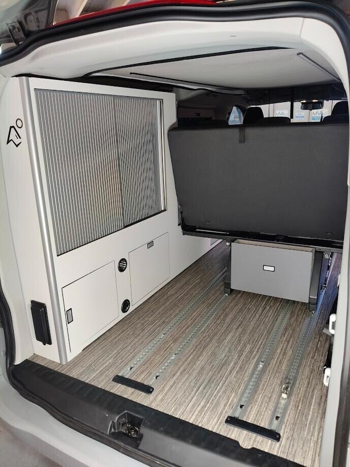 Ford TOURNEO CUSTOM PANAMA PEAK P50+ 2.0 TD 170CV AUTOMATICO