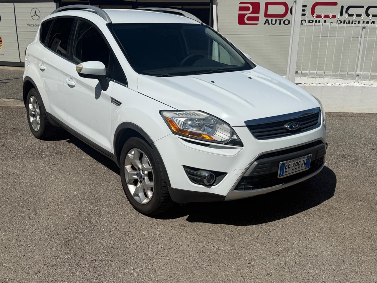 Ford Kuga Kuga+ 2.0 TDCi 140 CV 2WD DPF