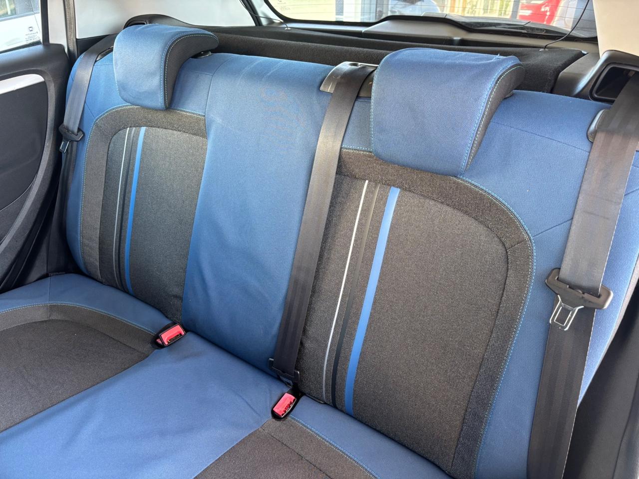 Fiat Punto 1.3 MJT II 75 CV 5 porte Virgin Radio