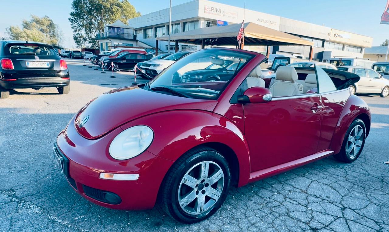 Volkswagen New Beetle 1.9 TDI 105CV Cabrio Lim. Red Edt.