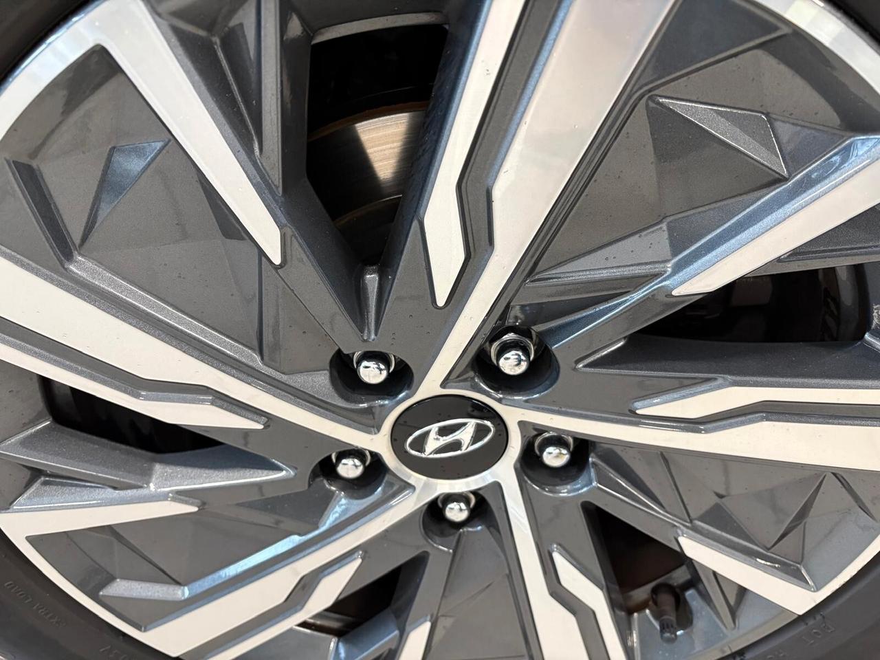 Hyundai Tucson XLINE 1.6 HEV aut. UNICO PR.