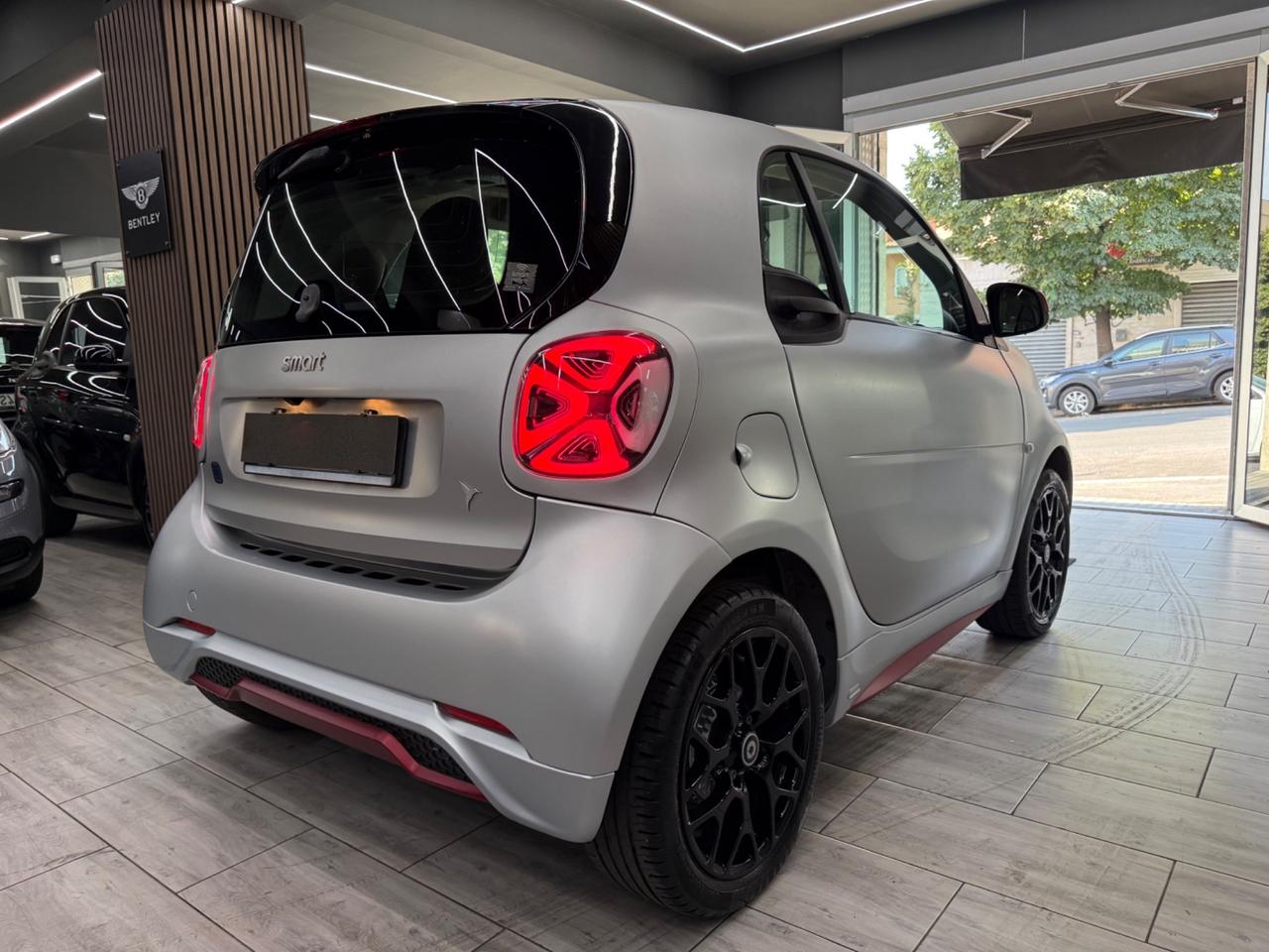Smart ForTwo EQ Ushuaïa PRONTA CONSEGNA VISIBILE IN SEDE!