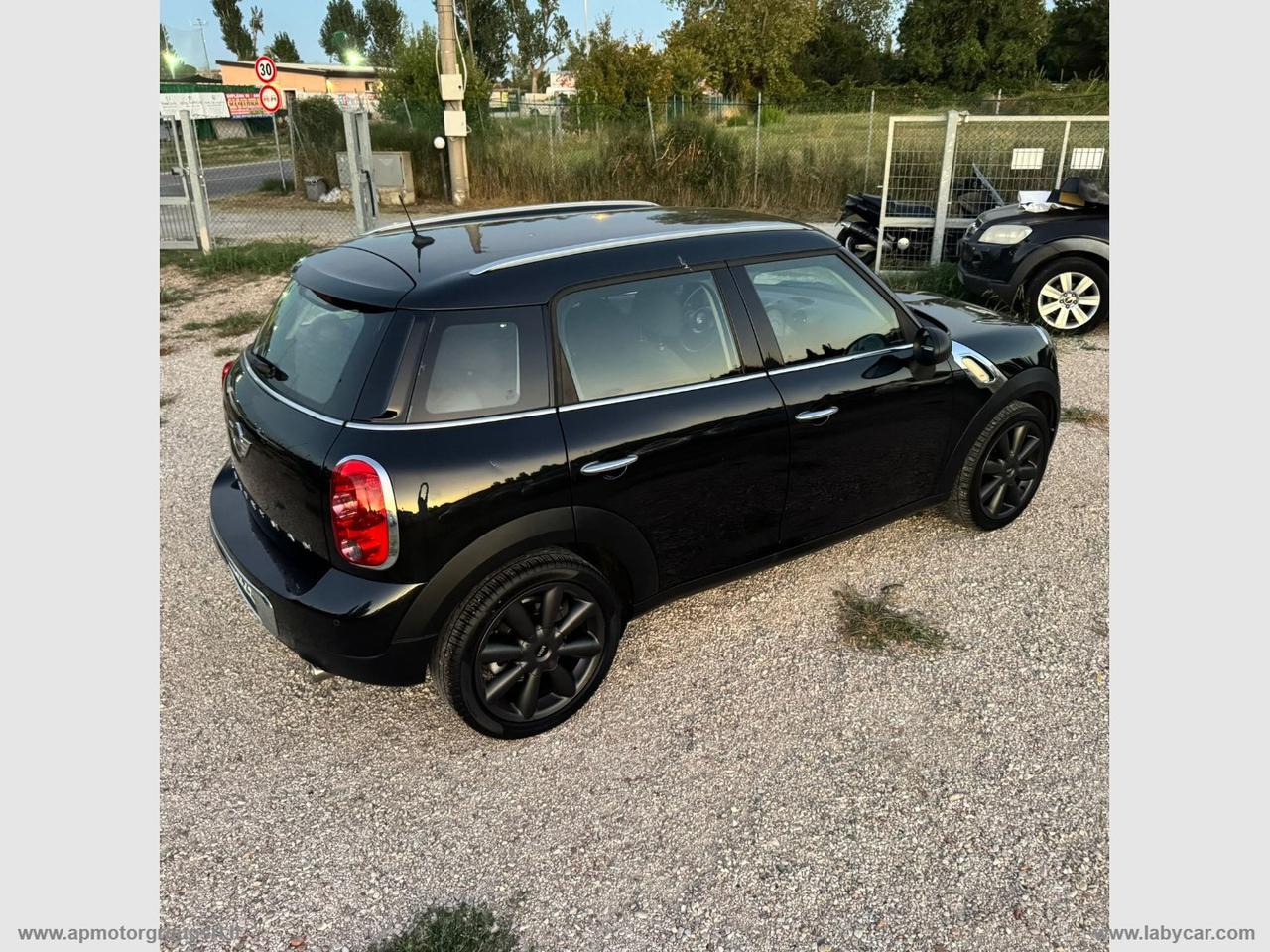 MINI 1.6 One D Countryman