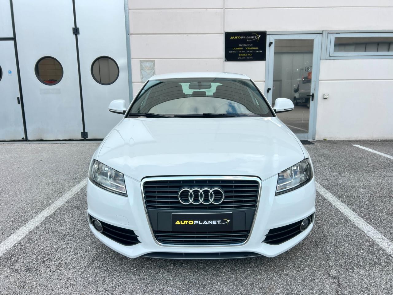 Audi A3 SPB 1.6 TDI 105 CV S-LINE Doppio
