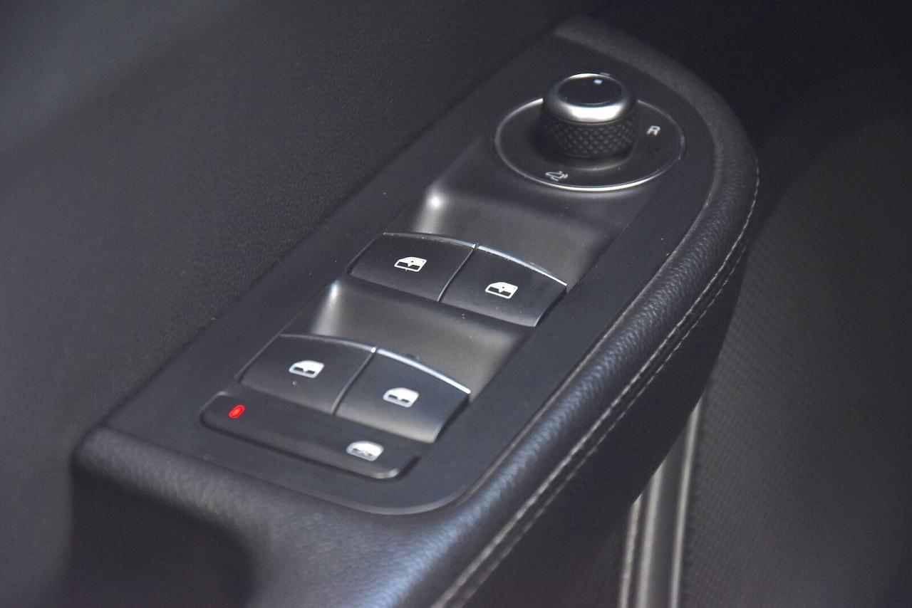 Alfa Romeo Giulia 2.2 Turbodiesel 190cv AT8 Executive