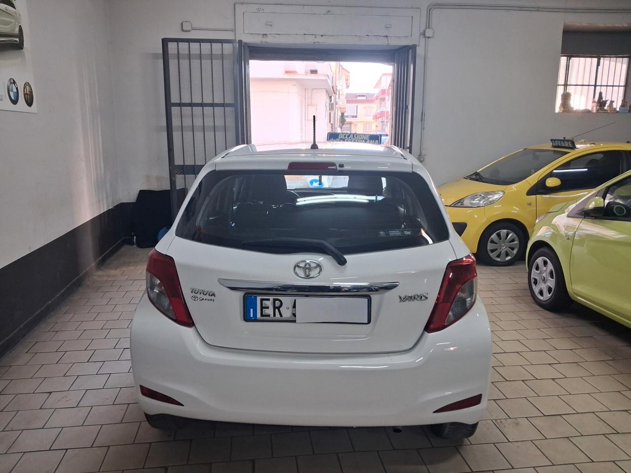 Toyota Yaris 1.0 benzina unico prop 2013
