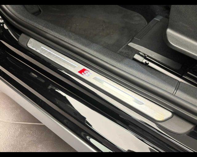 AUDI A3 SPB 30 TFSI S tronic S line edition