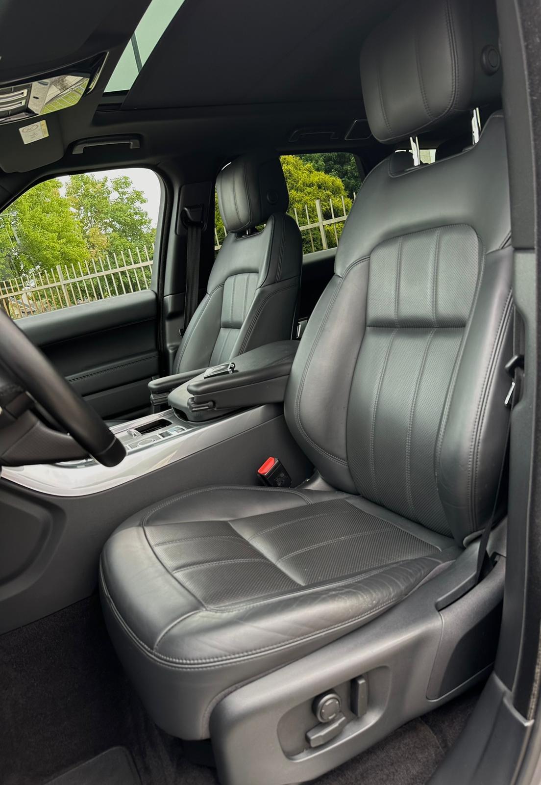 Land Rover Range Rover Sport 3.0D l6 249 CV HSE Dynamic Stealth