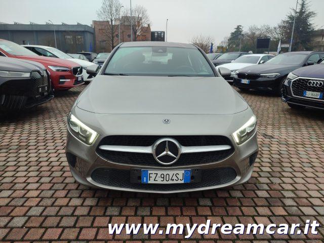 MERCEDES-BENZ A 180 d Automatic Premium 116cv
