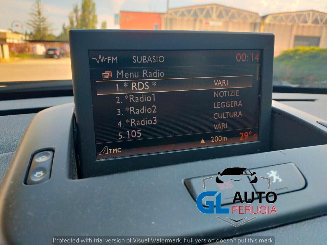 PEUGEOT 3008 1.6 HDI automatica con Grip Control Full opt