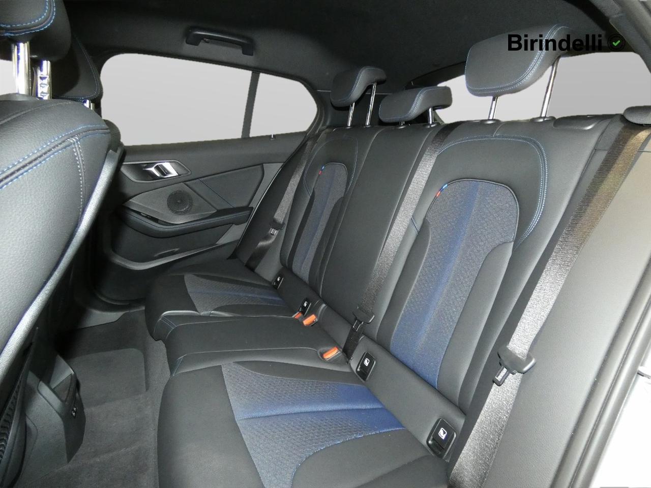 BMW Serie 1 (F40) - 118d 5p. Msport