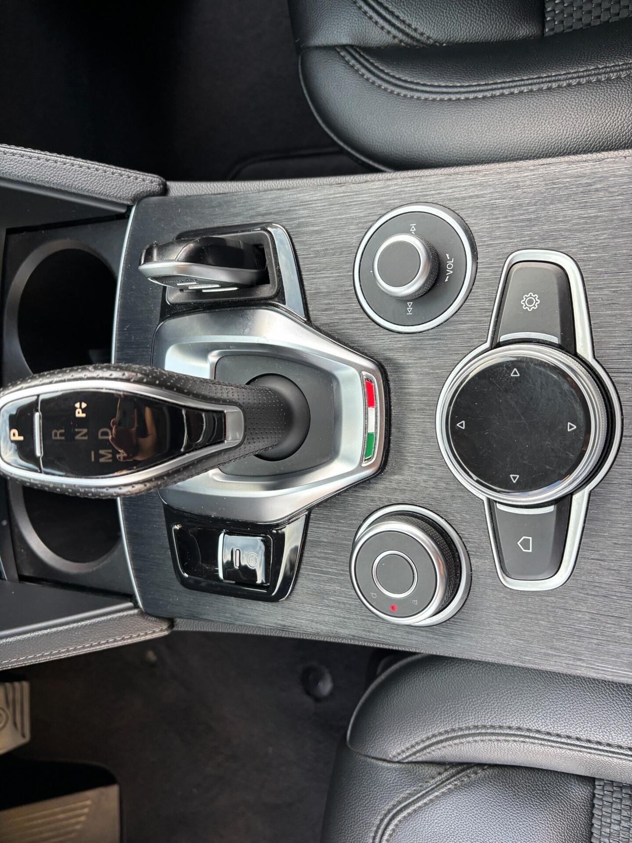 Alfa Romeo Stelvio 2.2 TD 190 CV AT8 Q4 Executive-2021