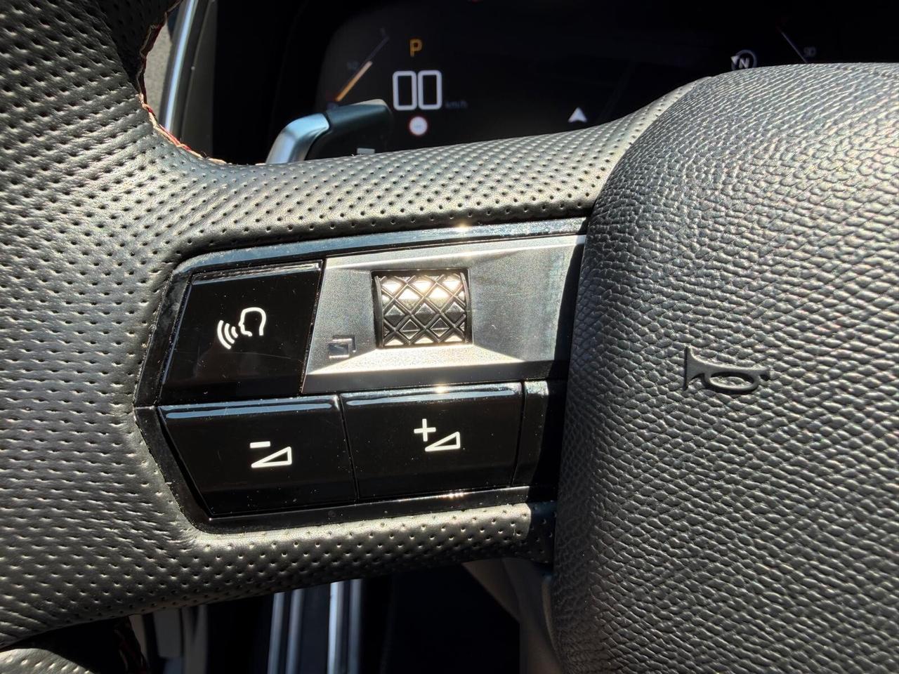 Ds 7 Crossback BlueHDi 180 AUT. DS PERFORMANCE STRAFULL