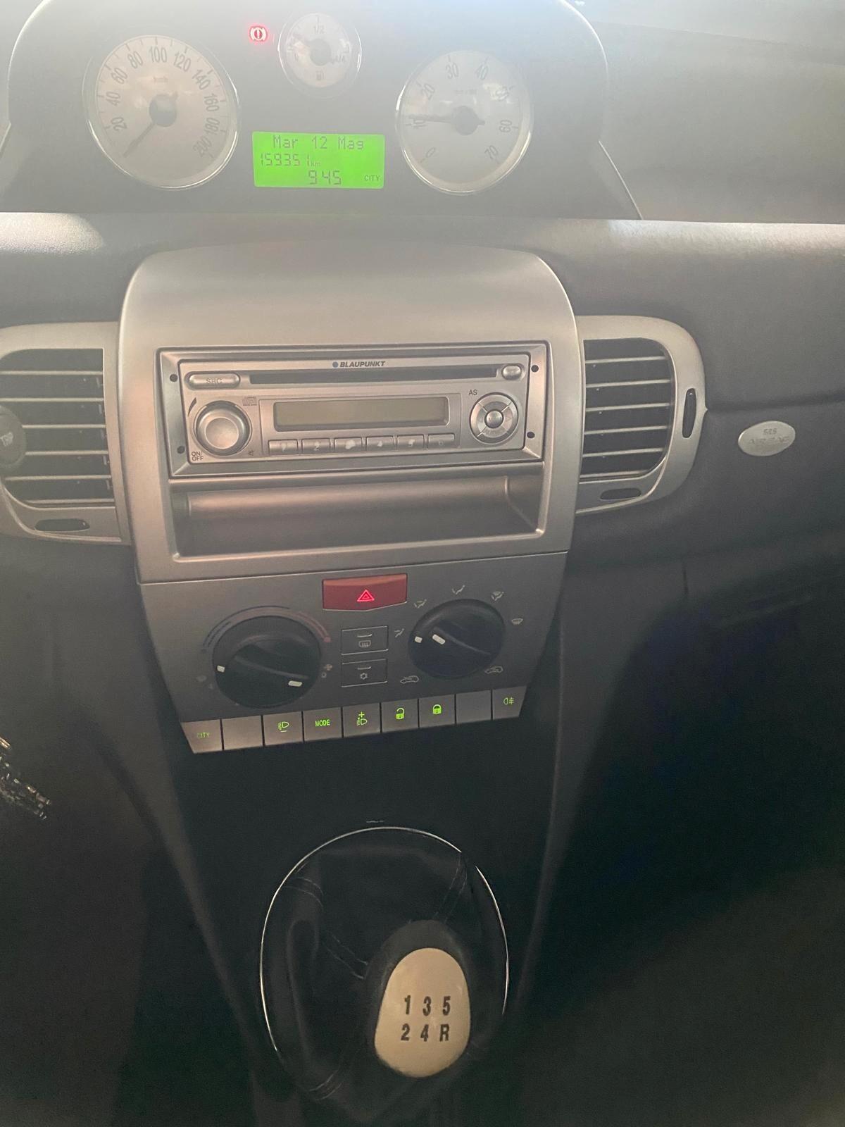 Lancia Ypsilon 1.2 Argento