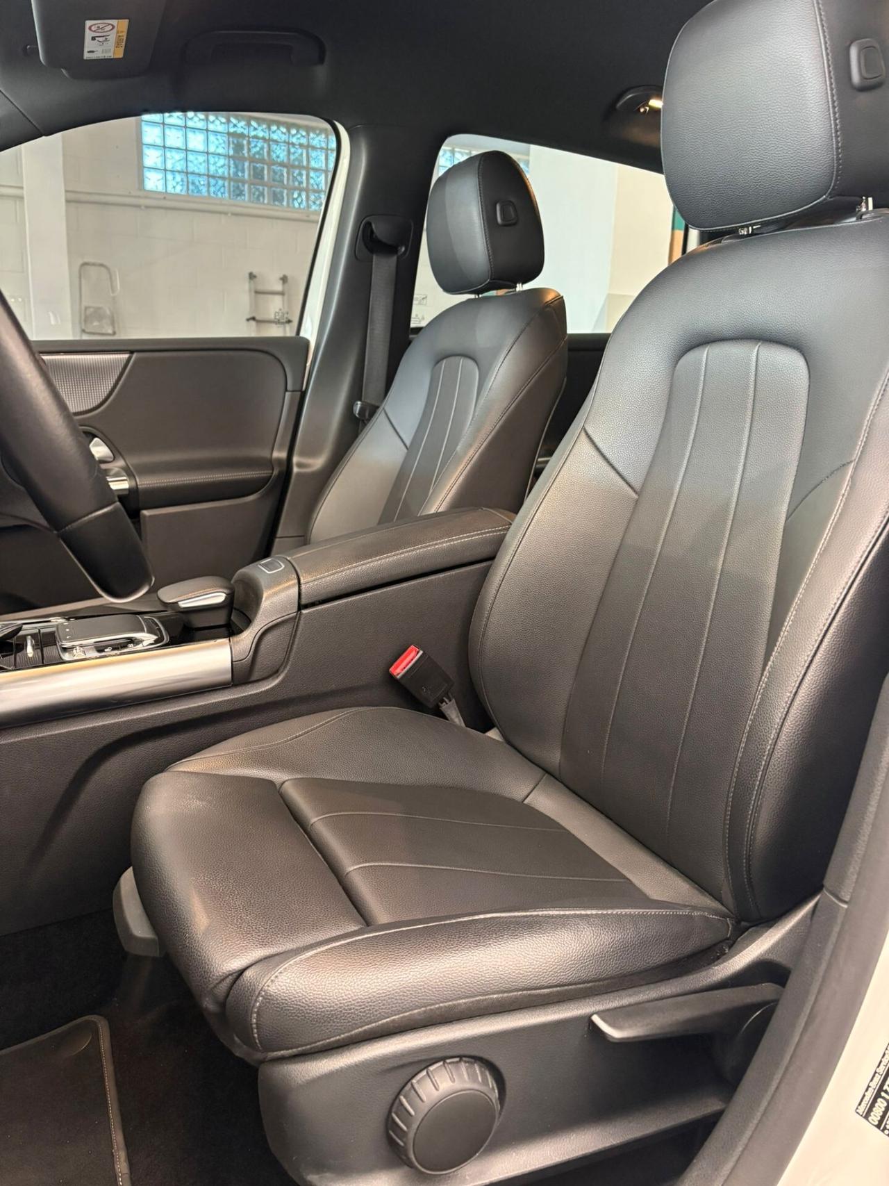 Mercedes-benz B 180 d Automatic Executive