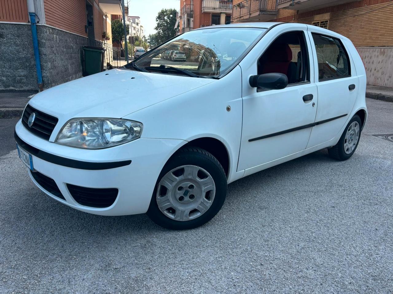 Fiat Punto 1.2 5 porte Active Natural Power