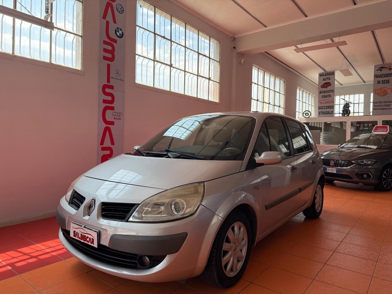 Renault Scenic Scénic 1.9 dCi/130CV Conquest