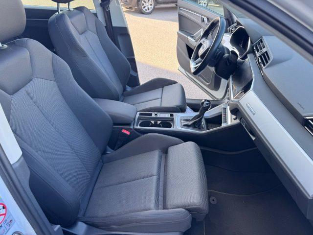 AUDI Q3 40 TFSI quattro S tronic S line edition 4x4