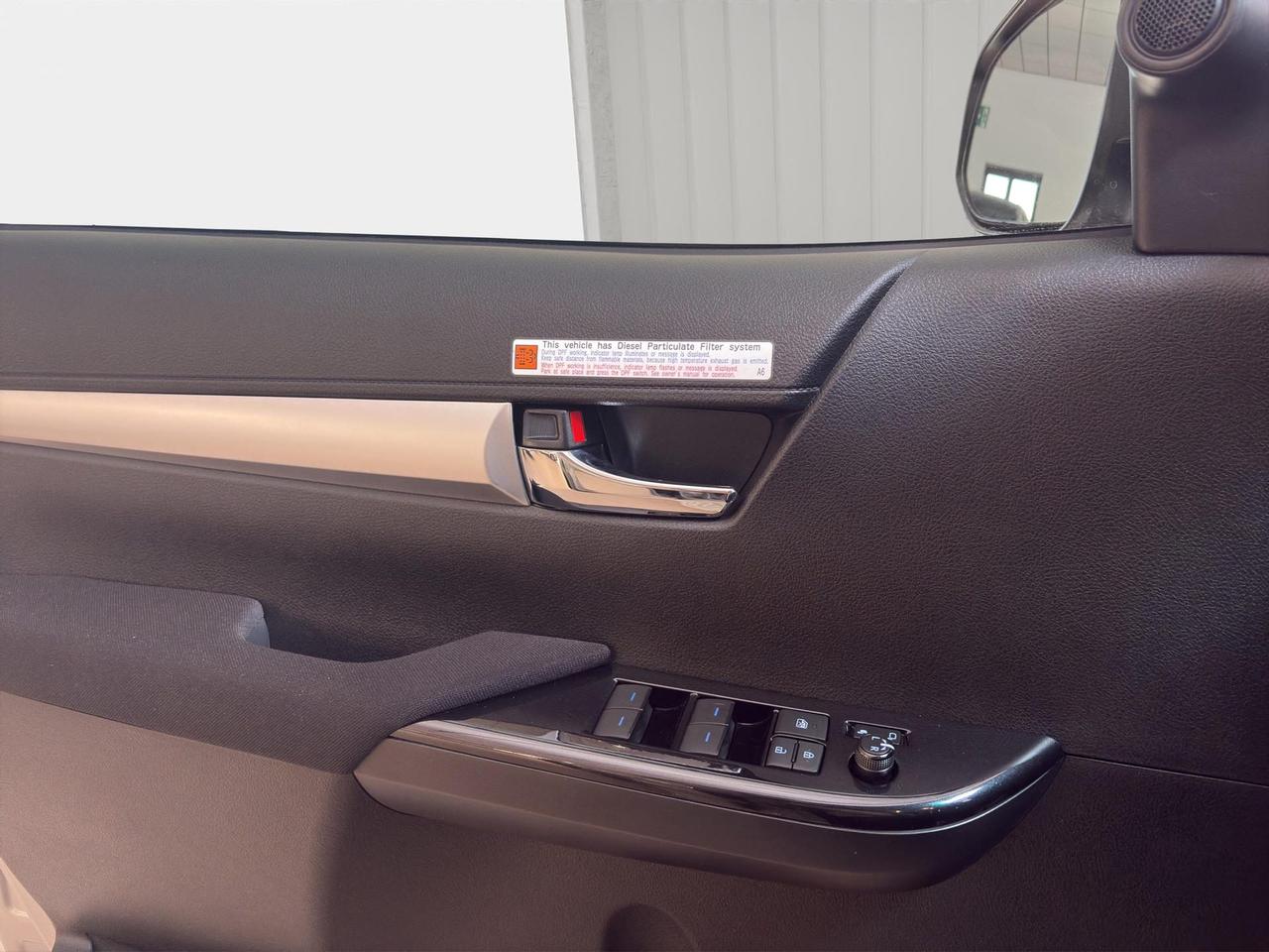 Toyota Hilux 2.4 d-4d double cab Lounge auto