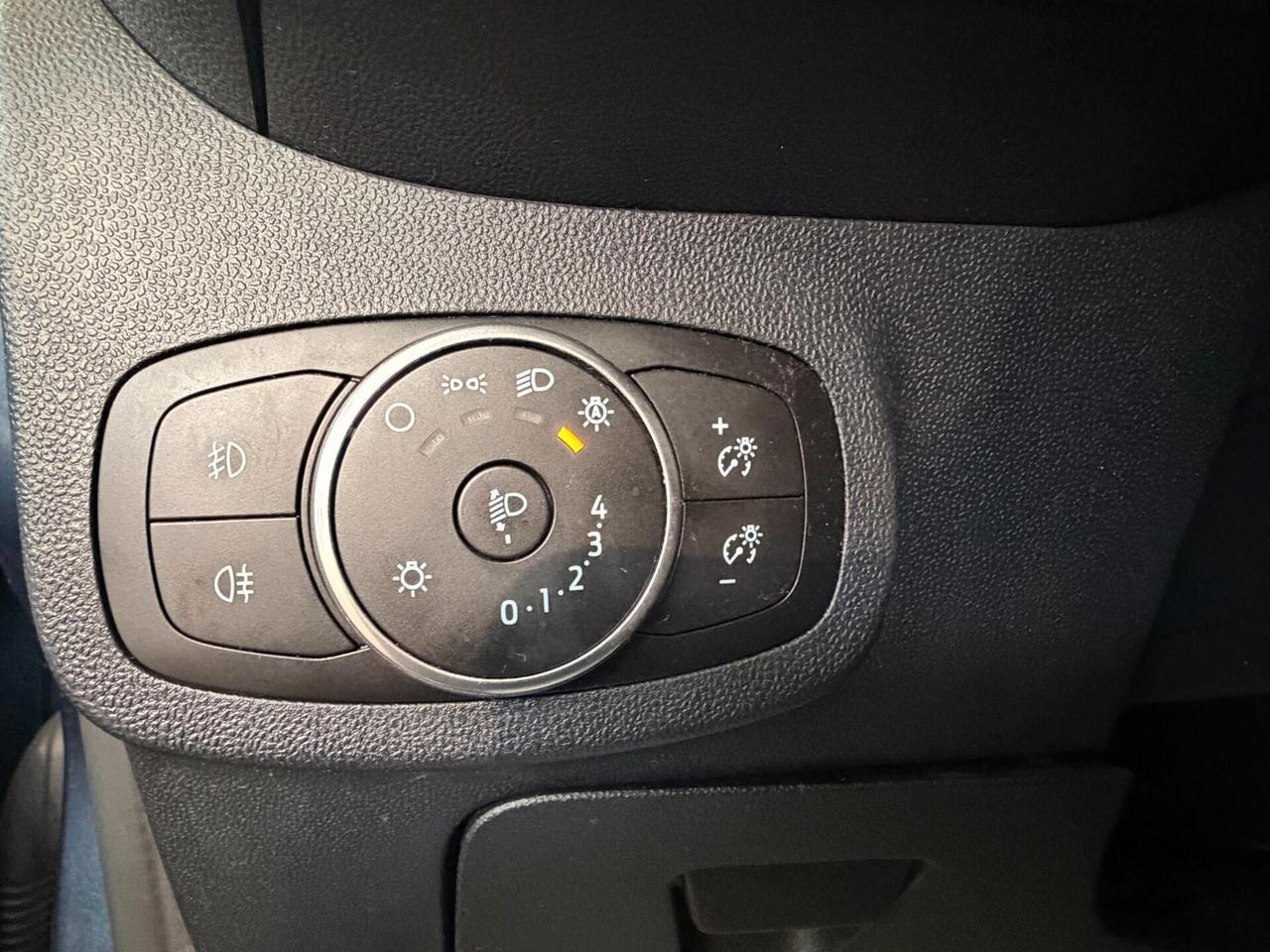 Ford Fiesta 1.0 Ecoboost Hybrid 125 CV 5 porte ST-Line