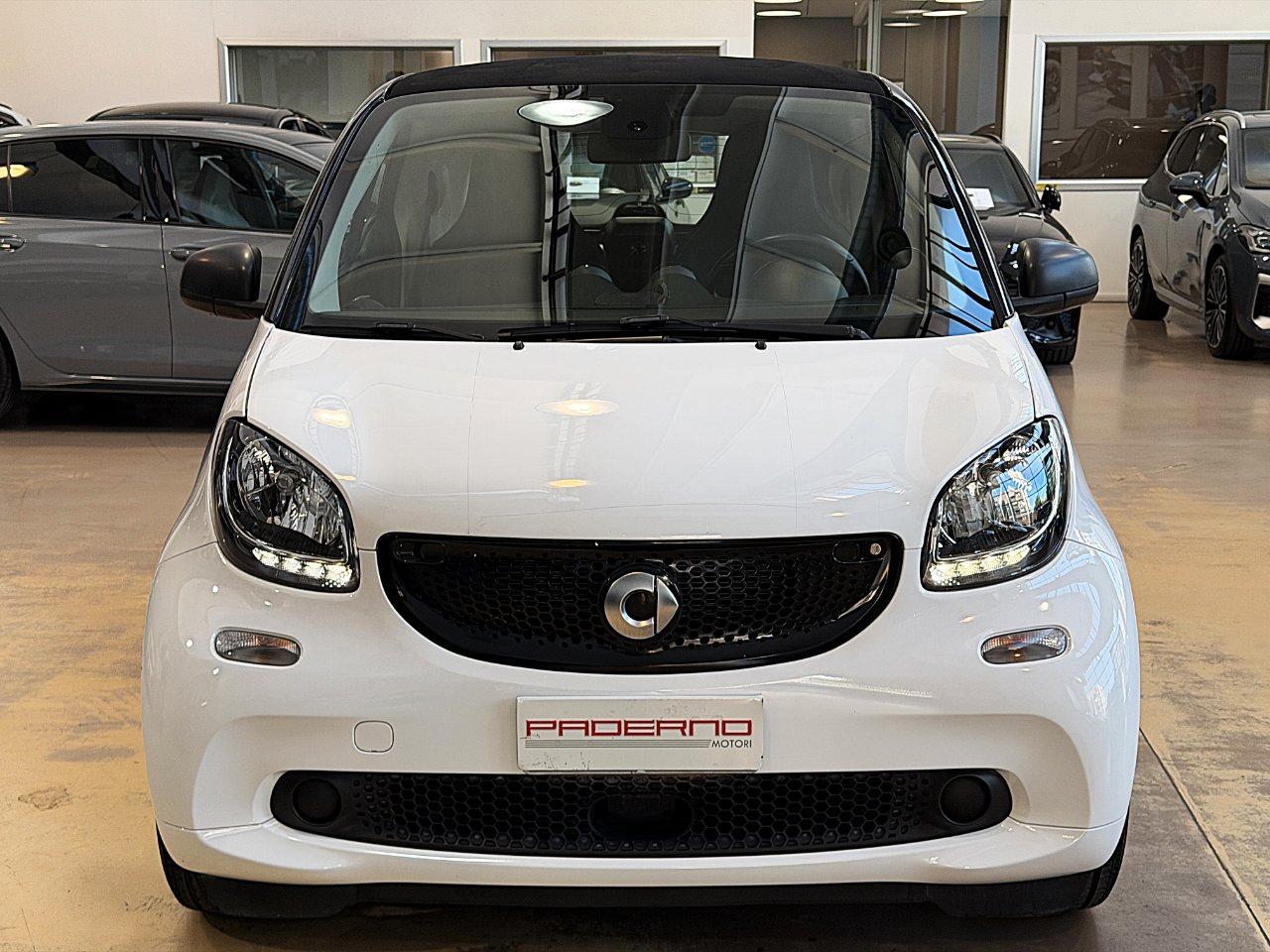 Smart fortwo coupe electric drive Passion
