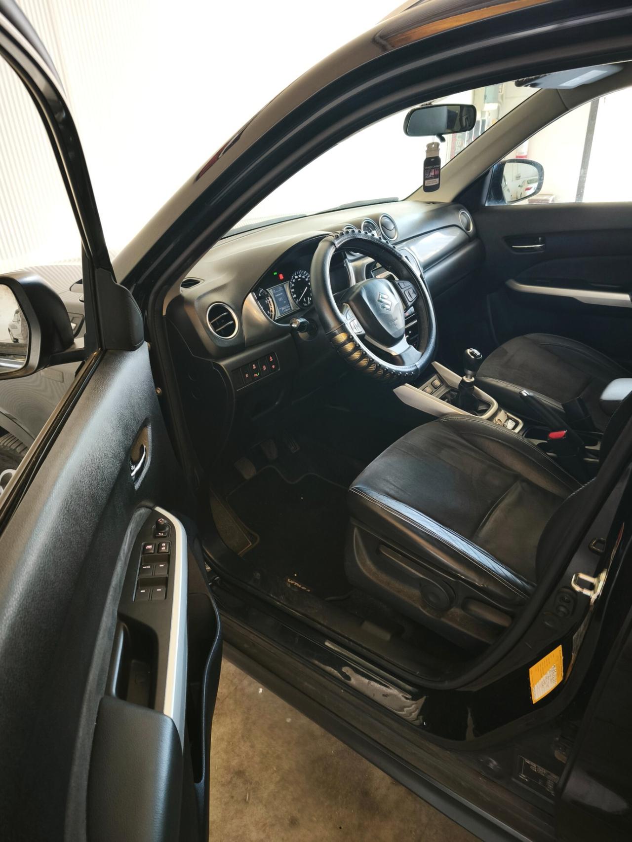 Suzuki Vitara 1.6 DDiS V-Top