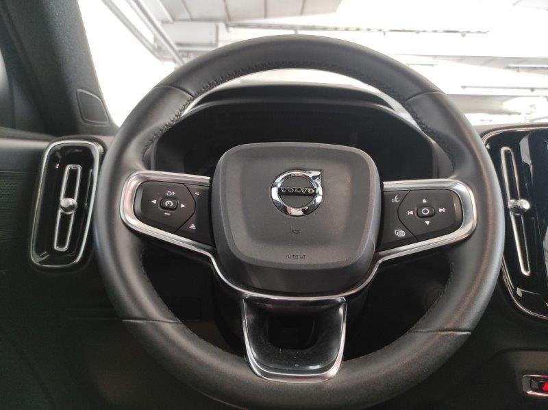 VOLVO XC40 (2017-->) - XC40 Recharge Pure Electric Twin Motor AWD Plus