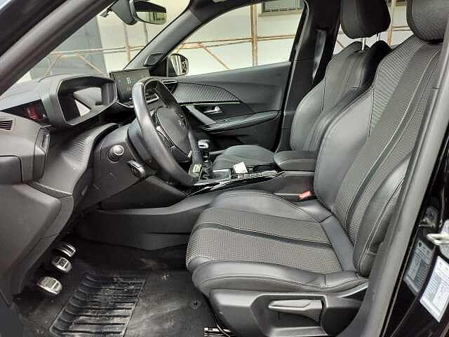 Peugeot 2008 PureTech 130 S&S GT