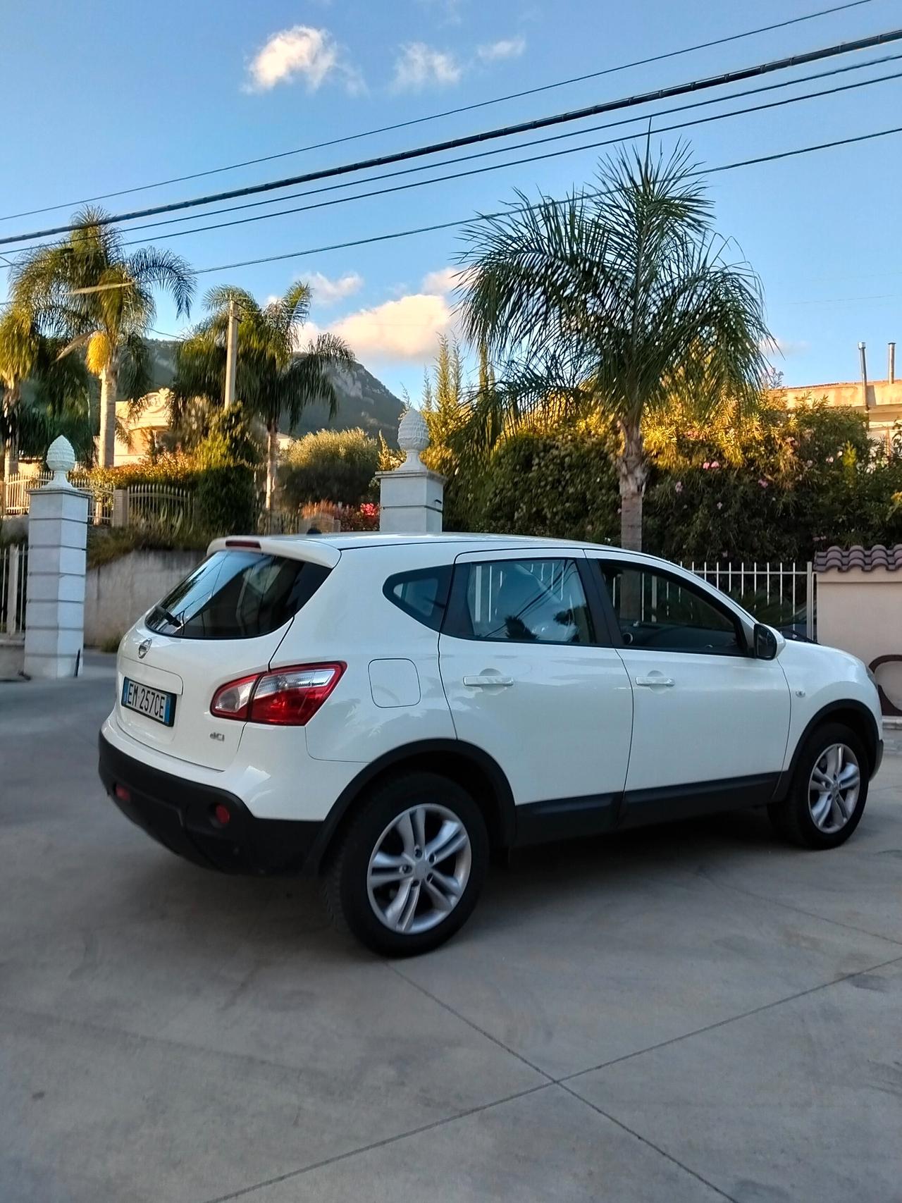 Nissan Qashqai 1.5 dCi DPF Tekna